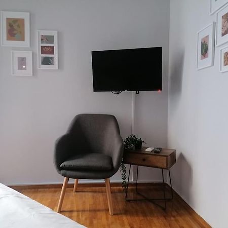 Minimal Studio Varnava Square - Kallimarmaro Area Athen Eksteriør bilde